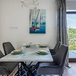 Azur 1 - Panoramic Escape Apartamento *